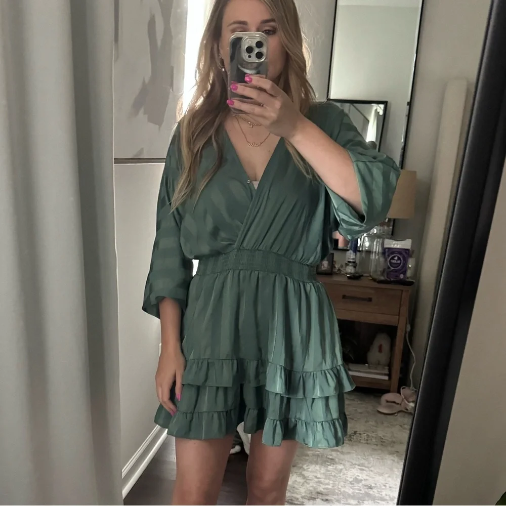 Elegant Green Stripe Ruffle Summer Spring Dress - Picture 4 of 13